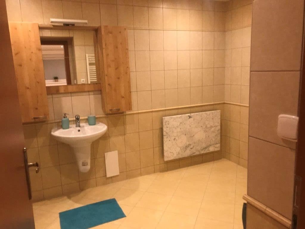 Prodej bytu 1+kk 46 m², Jablonec nad Jizerou, Liberecký kraj Prodej bytu 1+kk 46 m², Jablonec nad Jizerou, Liberecký kraj