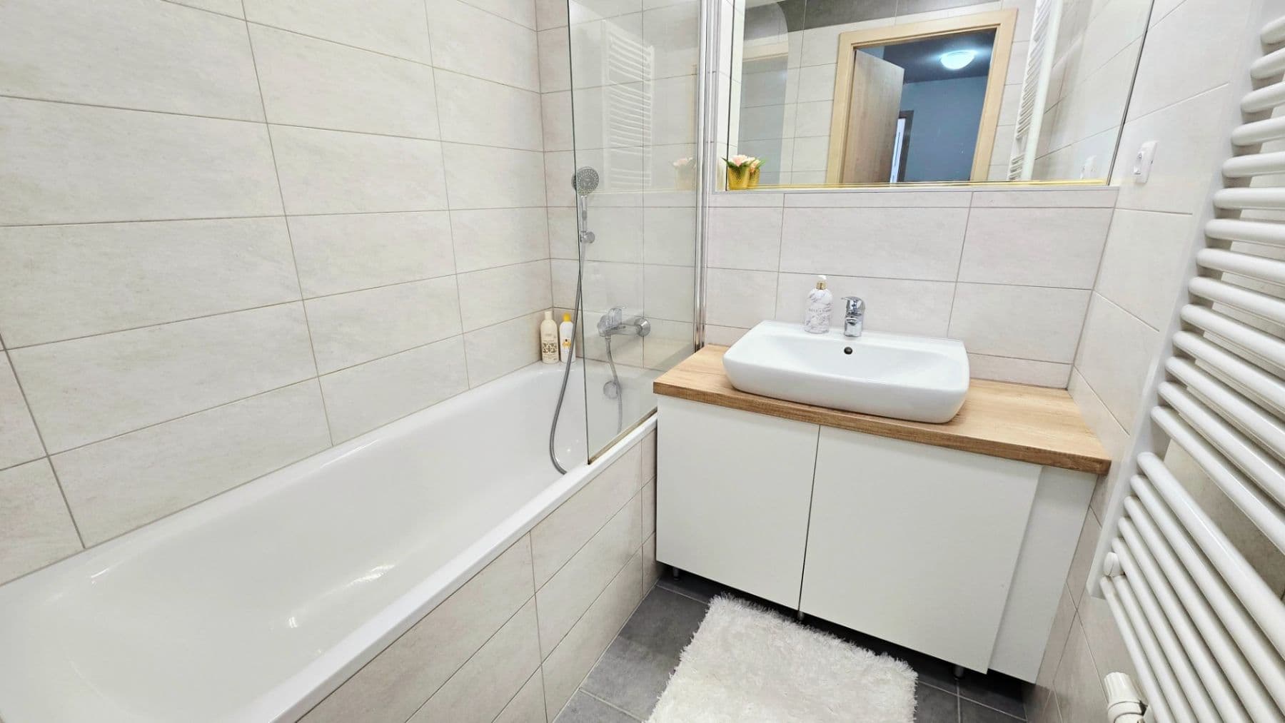 Pronájem bytu 2+kk 63 m², Chlebovická, Praha, Praha Pronájem bytu 2+kk 63 m², Chlebovická, Praha, Praha