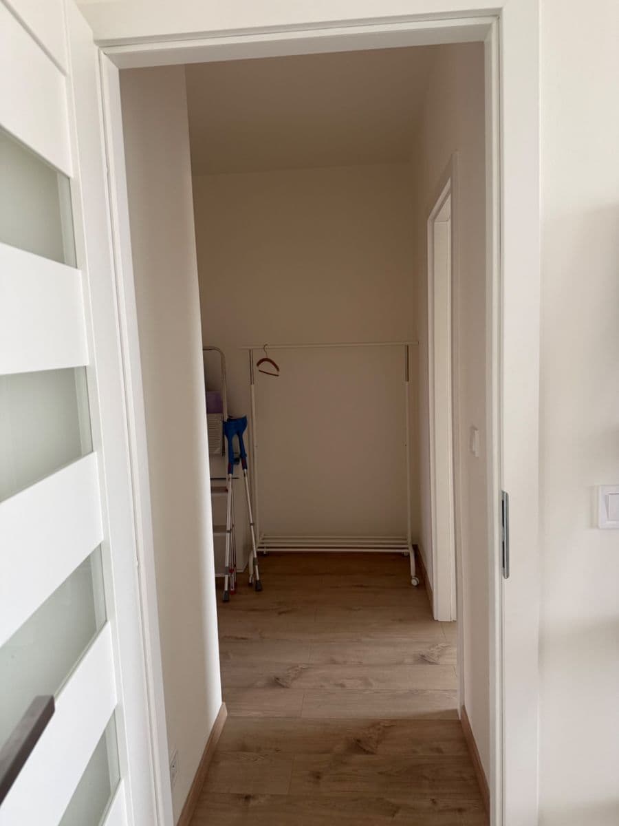 Pronájem bytu 2+kk 36 m², Litvínovská, Praha, Praha Pronájem bytu 2+kk 36 m², Litvínovská, Praha, Praha