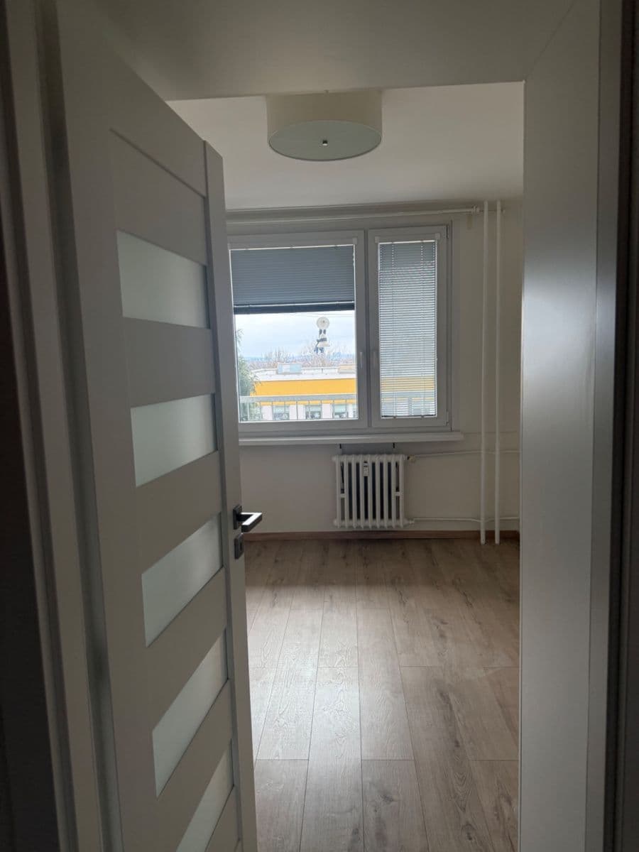 Pronájem bytu 2+kk 36 m², Litvínovská, Praha, Praha Pronájem bytu 2+kk 36 m², Litvínovská, Praha, Praha