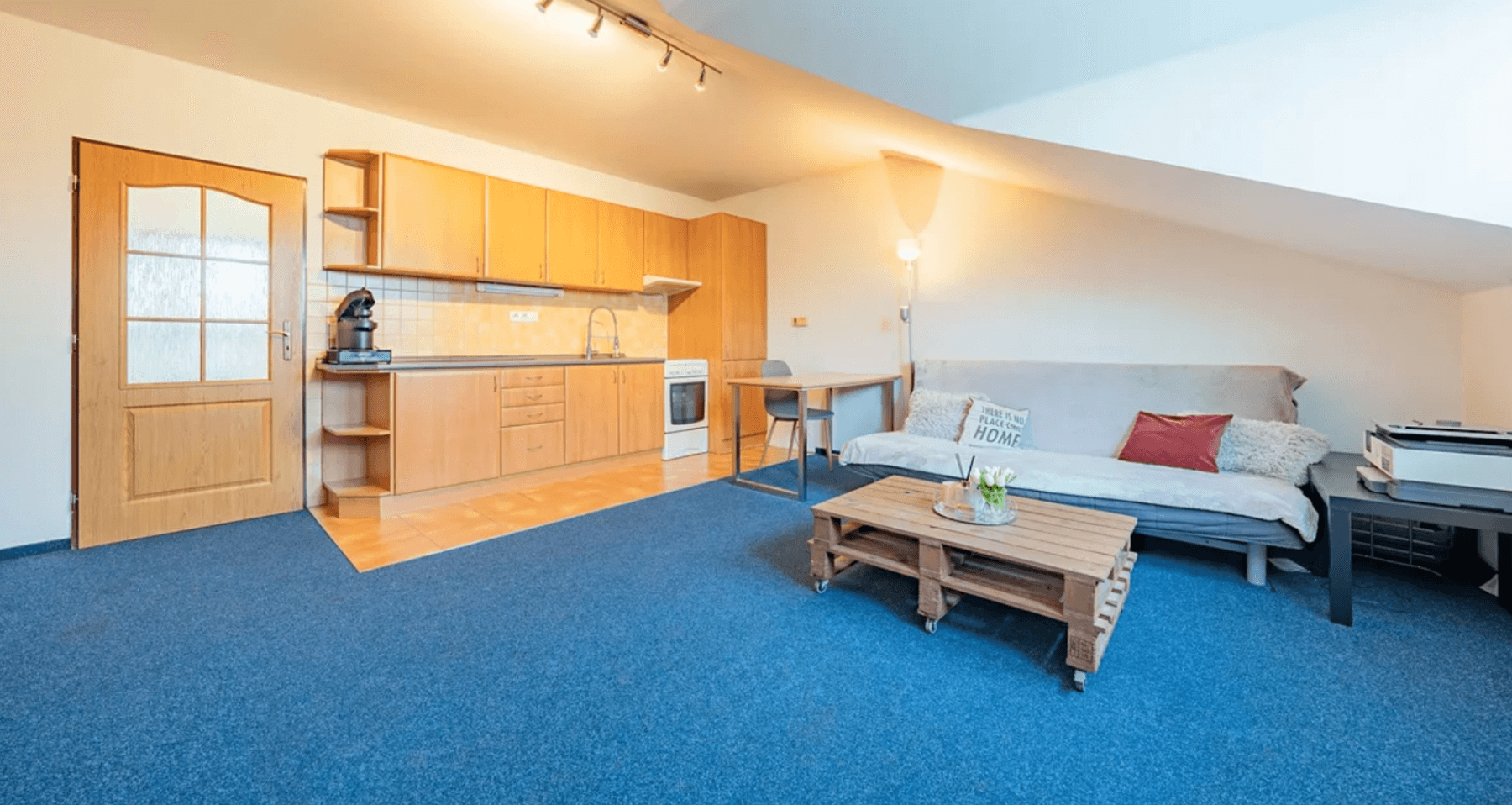 Pronájem bytu 2+kk 58 m², Litovická, Hostivice, Středočeský kraj Pronájem bytu 2+kk 58 m², Litovická, Hostivice, Středočeský kraj