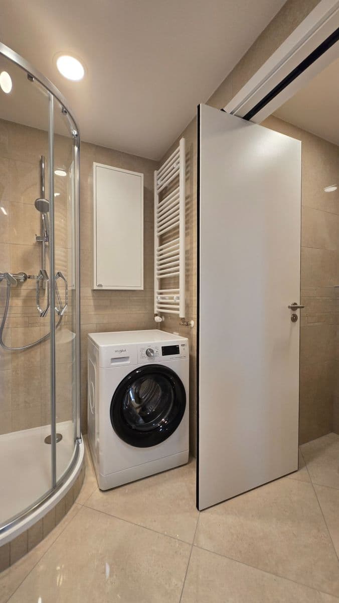 Pronájem bytu 1+kk 31 m², Klapálkova, Praha, Praha Pronájem bytu 1+kk 31 m², Klapálkova, Praha, Praha