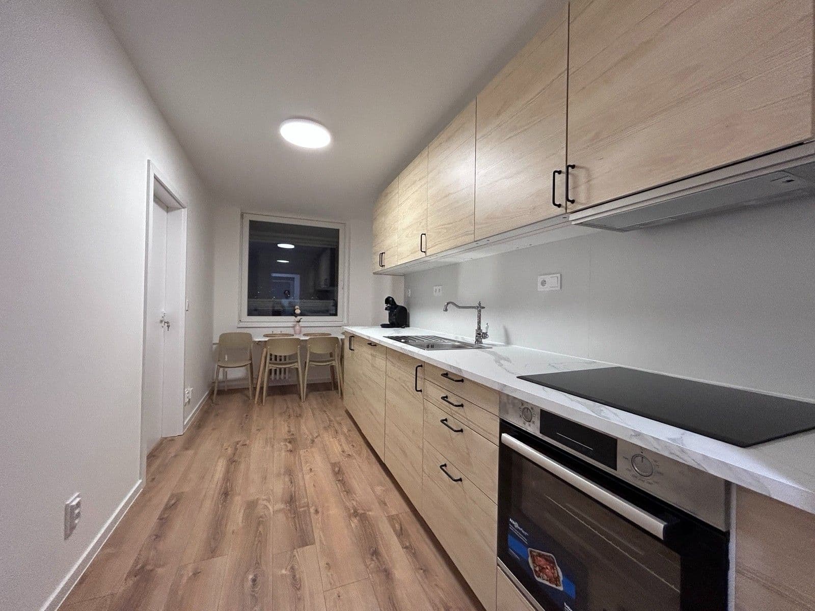 Pronájem bytu 4+1 78 m², Suchý vršek, Praha, Praha Pronájem bytu 4+1 78 m², Suchý vršek, Praha, Praha