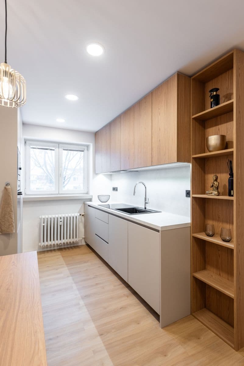 Prodej bytu 3+kk 55 m², Chmelová, Praha, Praha Prodej bytu 3+kk 55 m², Chmelová, Praha, Praha