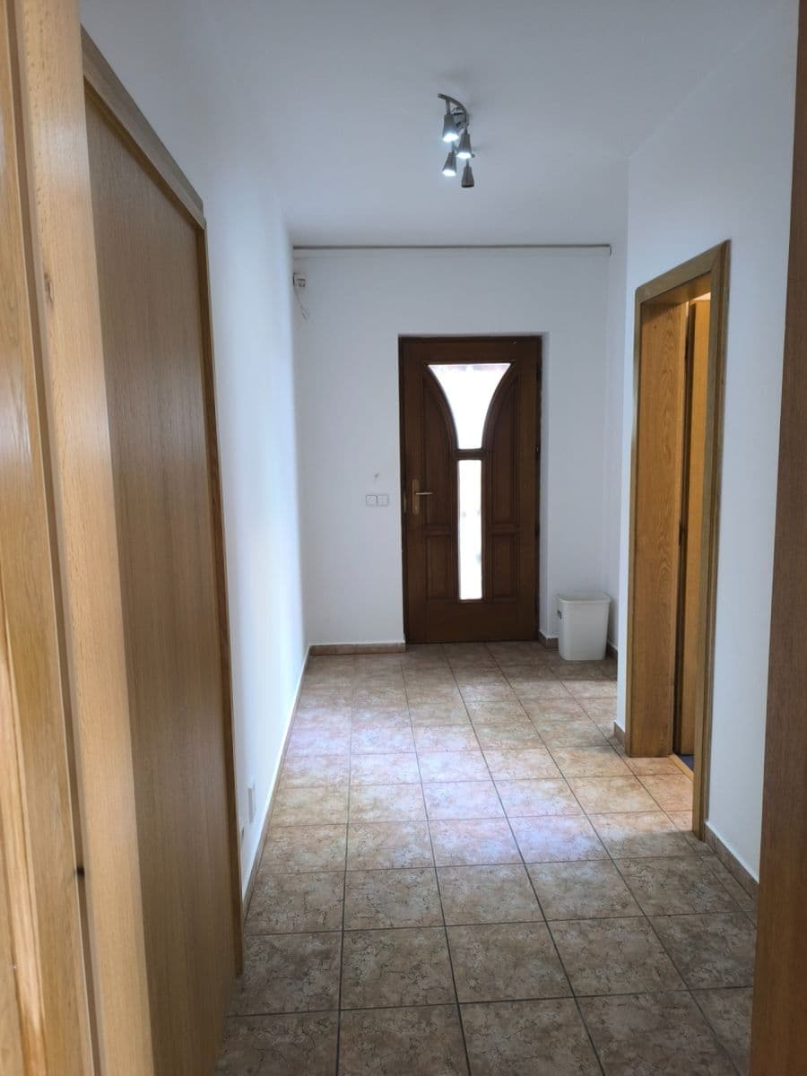 Pronájem bytu 1+1 36 m², Sadová, České Budějovice, Jihočeský kraj Pronájem bytu 1+1 36 m², Sadová, České Budějovice, Jihočeský kraj