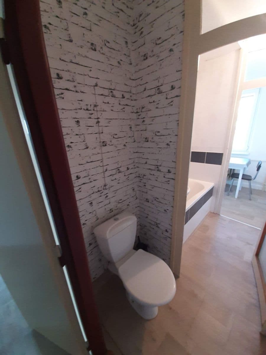 Pronájem bytu 3+1 66 m², Nepomucká, Plzeň, Plzeňský kraj Pronájem bytu 3+1 66 m², Nepomucká, Plzeň, Plzeňský kraj