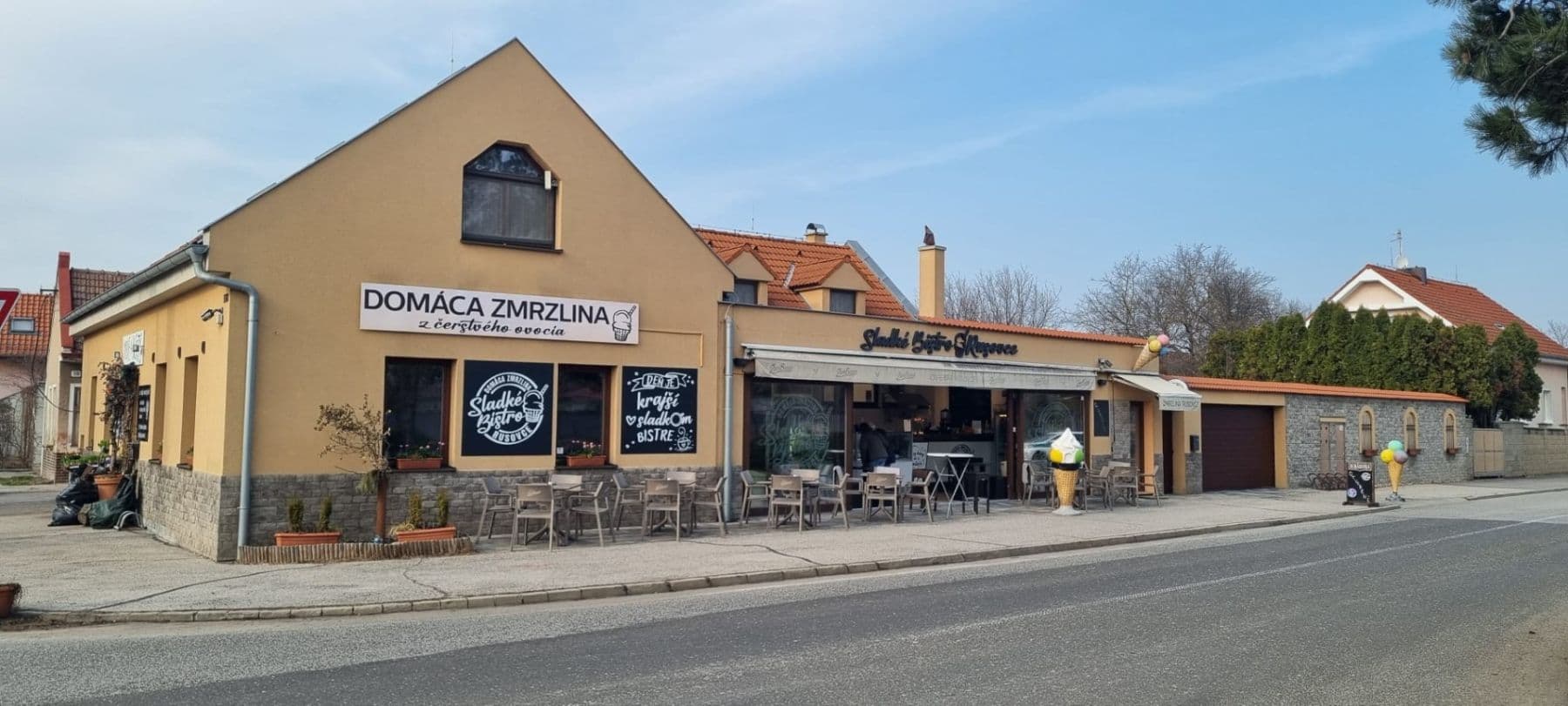 Prodej domu 400 m², pozemek 520 m², Balkánska, Rusovce, Bratislavský kraj Prodej domu 400 m², pozemek 520 m², Balkánska, Rusovce, Bratislavský kraj