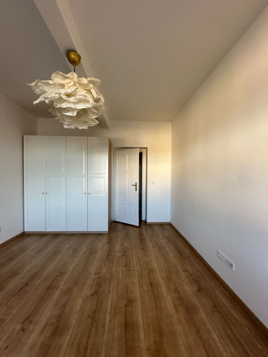 Pronájem bytu 2+kk 49 m², Masarykovo nám., Hradec Králové, Královéhradecký kraj Pronájem bytu 2+kk 49 m², Masarykovo nám., Hradec Králové, Královéhradecký kraj