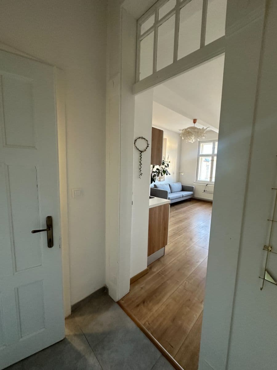 Pronájem bytu 2+kk 49 m², Masarykovo nám., Hradec Králové, Královéhradecký kraj Pronájem bytu 2+kk 49 m², Masarykovo nám., Hradec Králové, Královéhradecký kraj