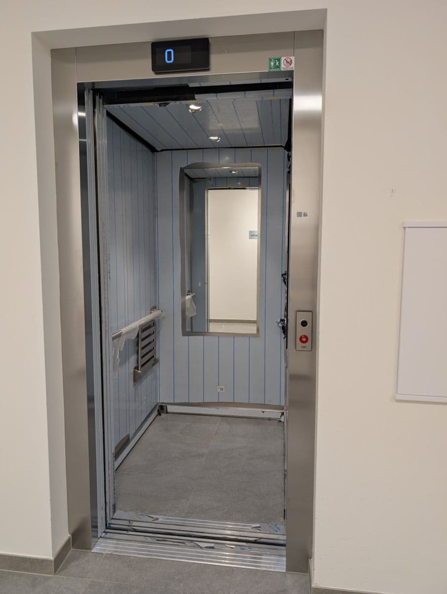 Pronájem bytu 2+kk 57 m², Lysolajské údolí, Praha, Praha Pronájem bytu 2+kk 57 m², Lysolajské údolí, Praha, Praha