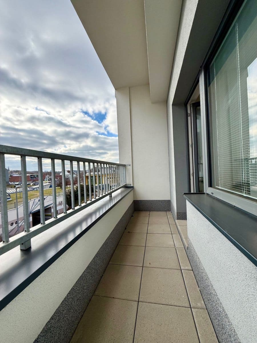 Pronájem bytu 1+kk 33 m², Mochovská, Praha, Praha Pronájem bytu 1+kk 33 m², Mochovská, Praha, Praha