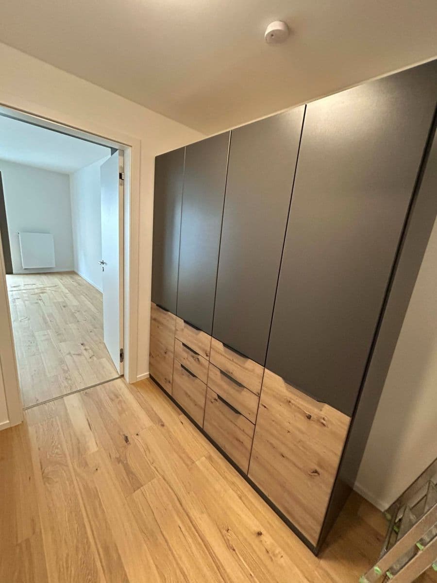 Pronájem bytu 1+kk 35 m², Bratislavská, Brno, Jihomoravský kraj Pronájem bytu 1+kk 35 m², Bratislavská, Brno, Jihomoravský kraj