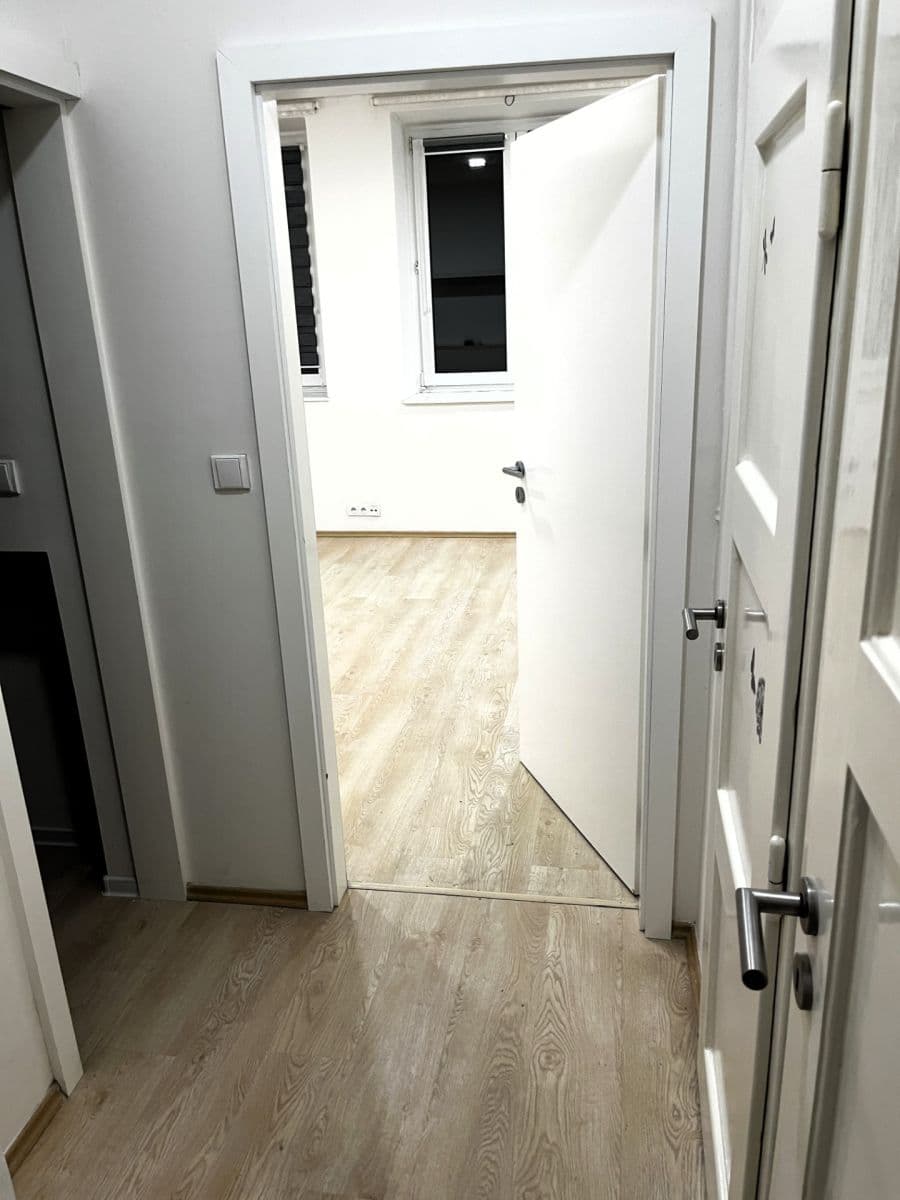Pronájem bytu 2+kk 45 m², Bendlova, Brno, Jihomoravský kraj Pronájem bytu 2+kk 45 m², Bendlova, Brno, Jihomoravský kraj