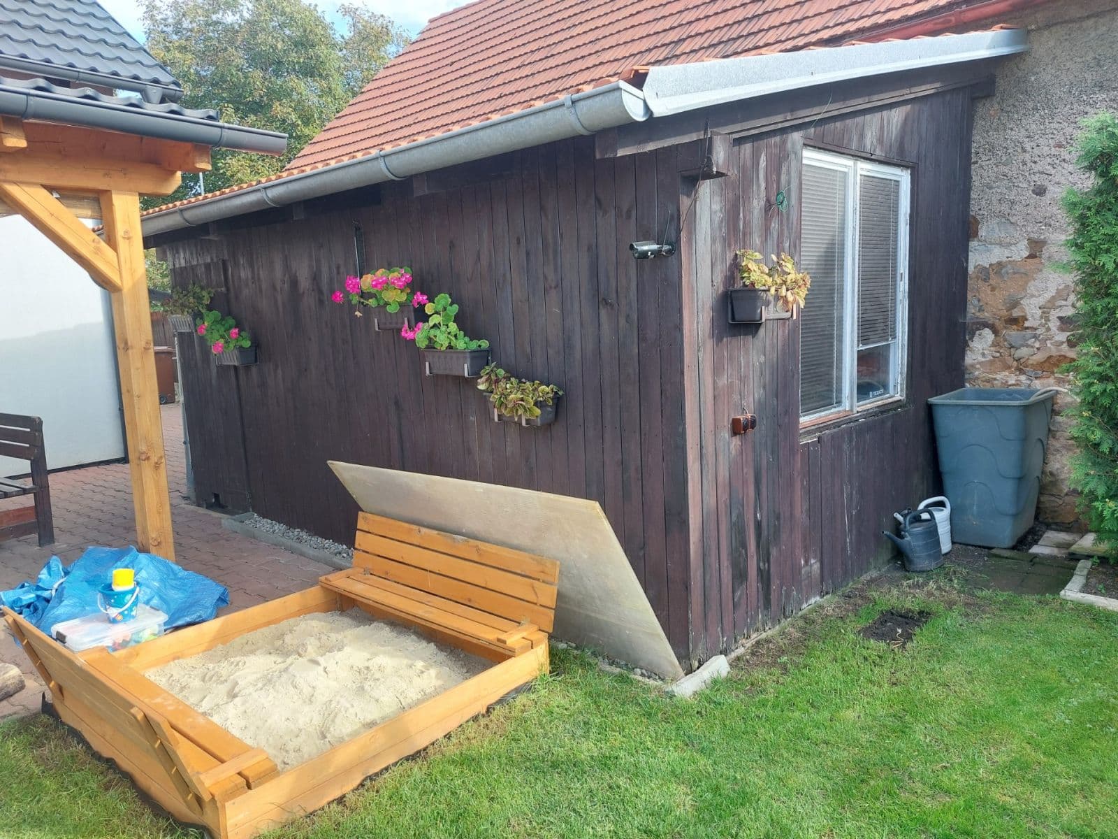 Pronájem domu 220 m², pozemek 883 m², Tyršova náves, Vysoký Újezd, Středočeský kraj Pronájem domu 220 m², pozemek 883 m², Tyršova náves, Vysoký Újezd, Středočeský kraj