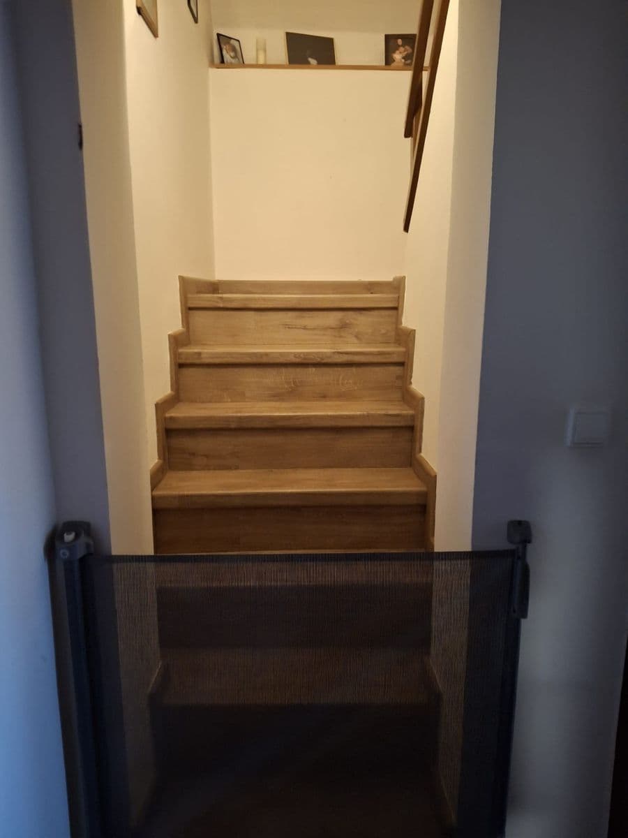 Pronájem domu 220 m², pozemek 883 m², Tyršova náves, Vysoký Újezd, Středočeský kraj Pronájem domu 220 m², pozemek 883 m², Tyršova náves, Vysoký Újezd, Středočeský kraj