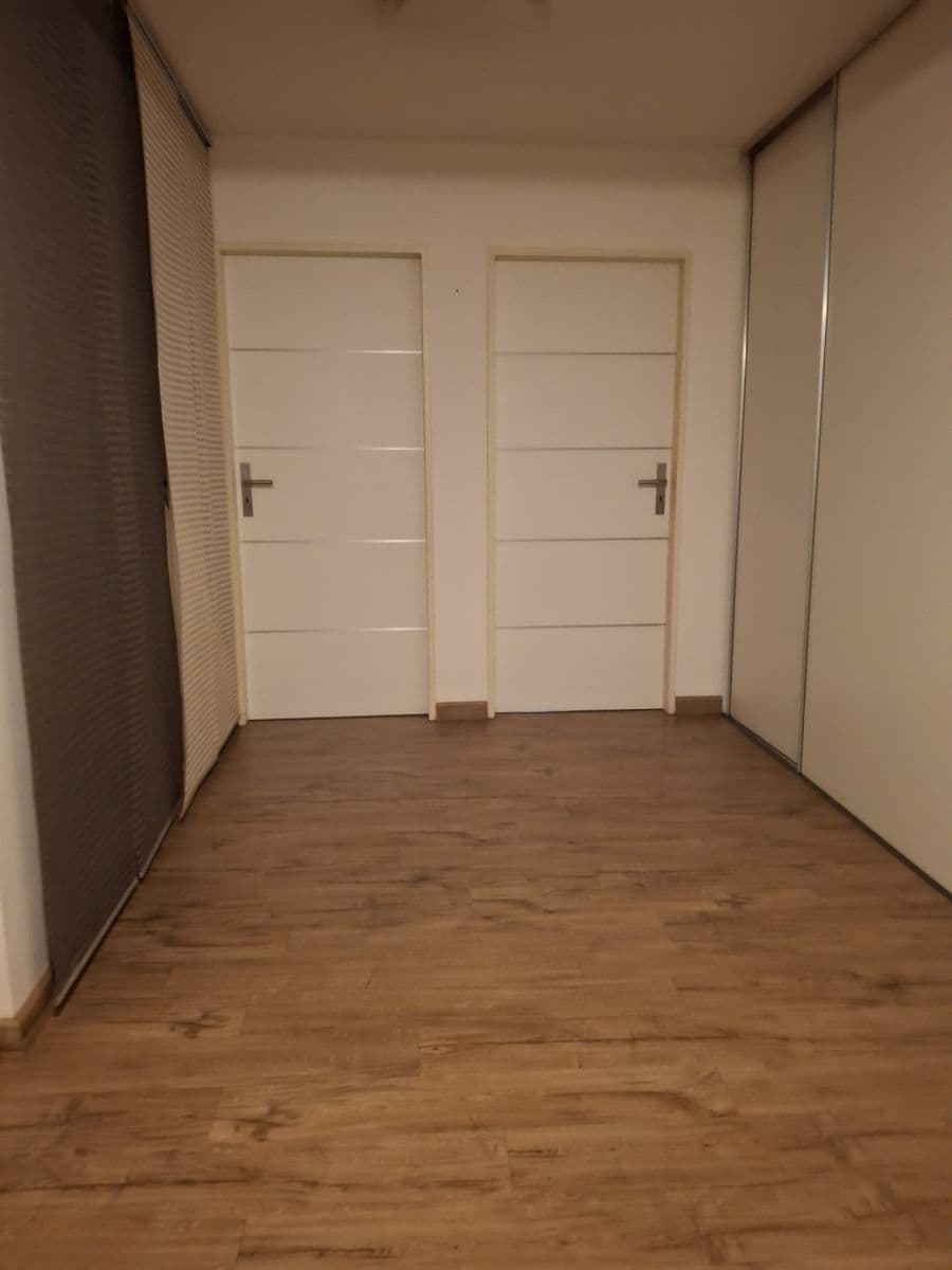 Pronájem domu 220 m², pozemek 883 m², Tyršova náves, Vysoký Újezd, Středočeský kraj Pronájem domu 220 m², pozemek 883 m², Tyršova náves, Vysoký Újezd, Středočeský kraj