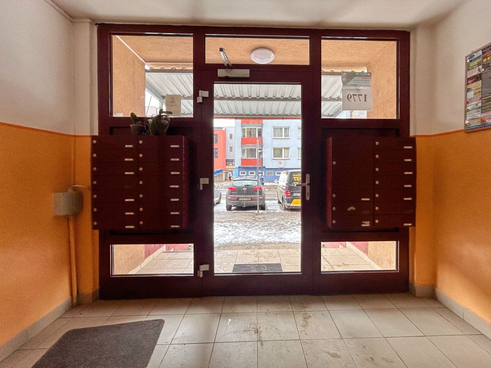 Prodej bytu 2+1 66 m², Na Bezděkově, Benešov, Středočeský kraj Prodej bytu 2+1 66 m², Na Bezděkově, Benešov, Středočeský kraj