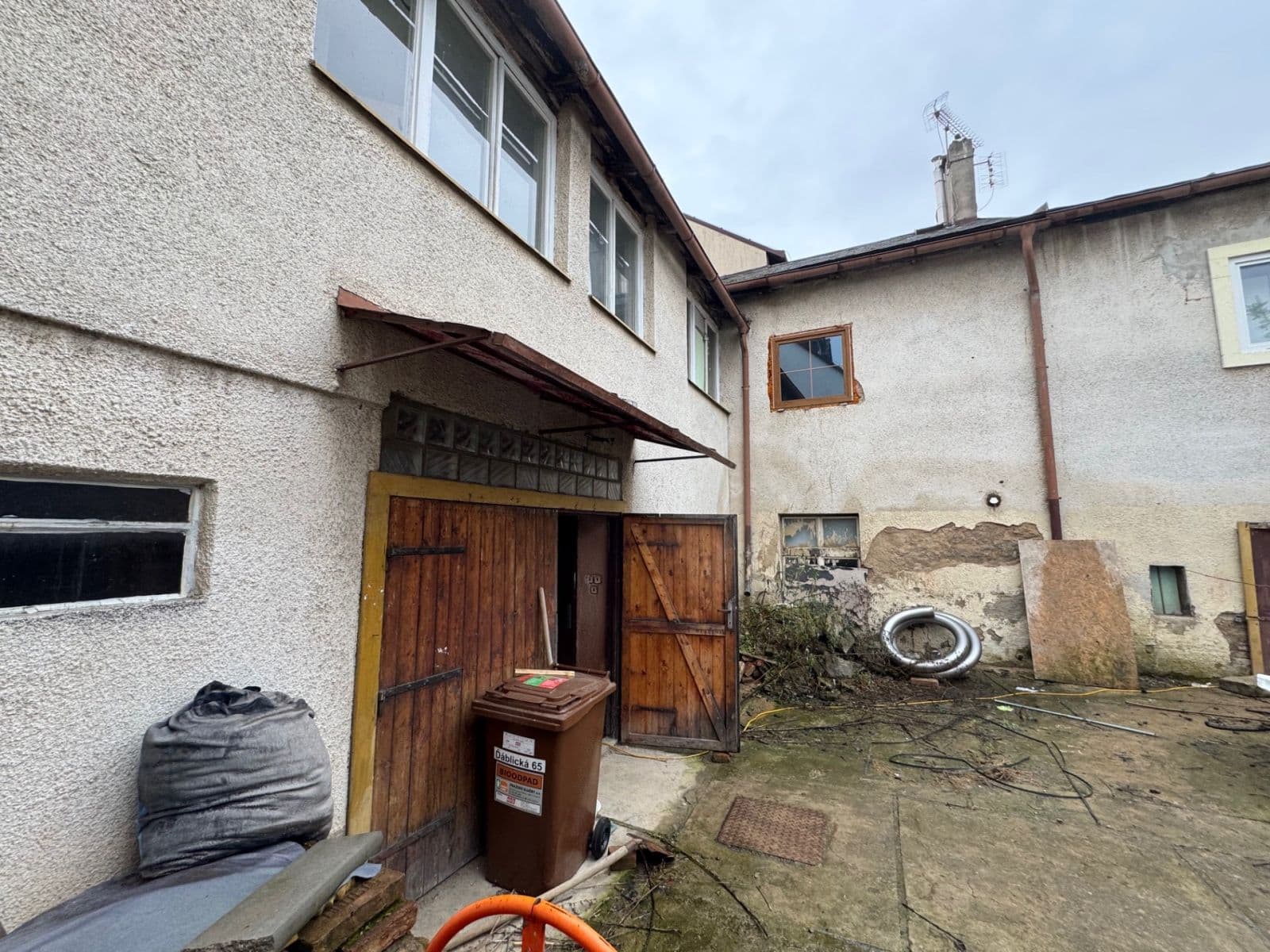 Prodej domu 520 m², pozemek 451 m², Ďáblická, Praha, Praha Prodej domu 520 m², pozemek 451 m², Ďáblická, Praha, Praha