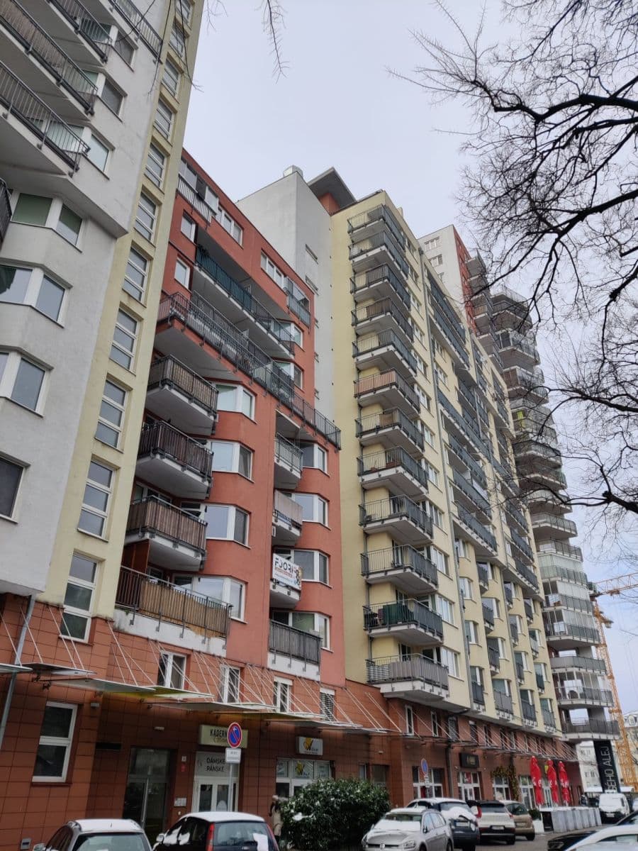 Prodej bytu 2+1 53 m², Ružinov, Bratislavský kraj Prodej bytu 2+1 53 m², Ružinov, Bratislavský kraj
