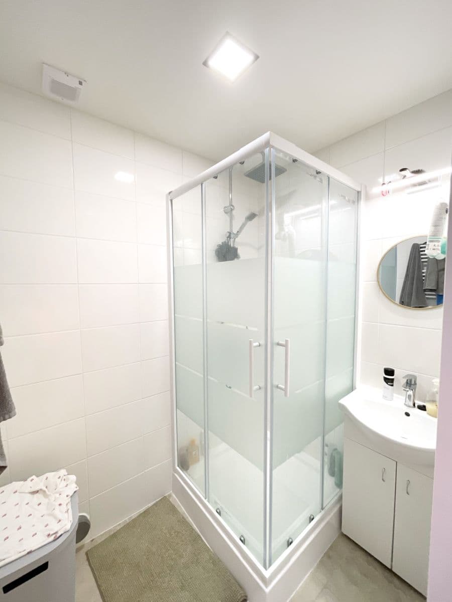 Pronájem bytu 3+kk 56 m², Světova, Praha, Praha Pronájem bytu 3+kk 56 m², Světova, Praha, Praha