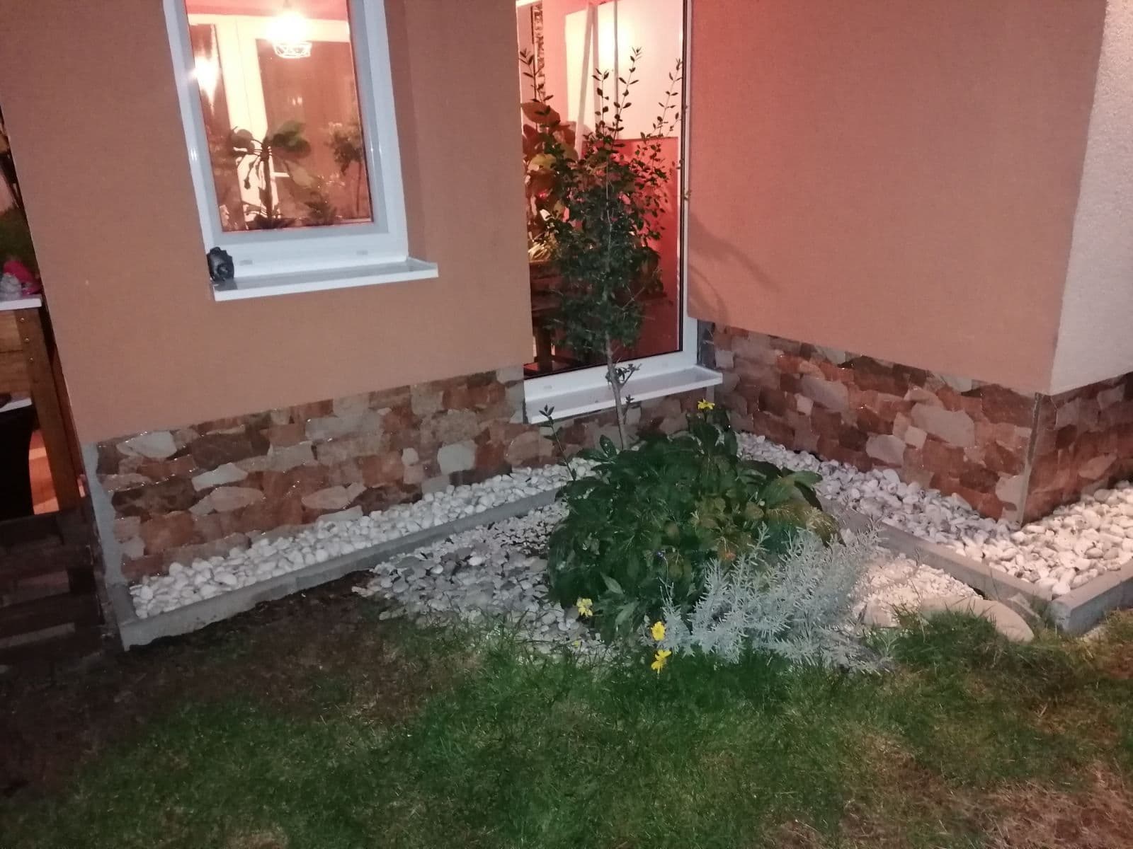 Prodej domu 112 m², pozemek 2.700 m², Májová, Jacovce, Nitriansky kraj Prodej domu 112 m², pozemek 2.700 m², Májová, Jacovce, Nitriansky kraj