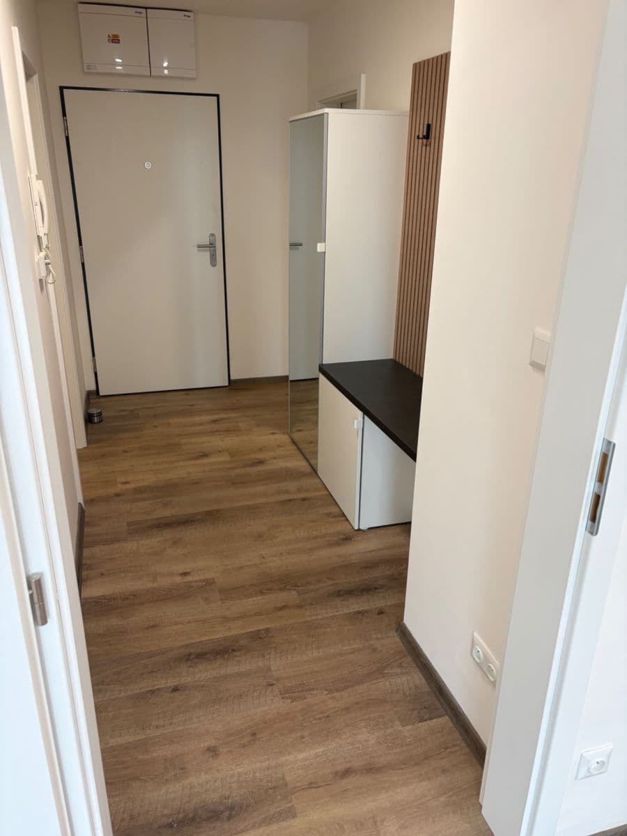Pronájem bytu 2+1 65 m², Okružní, Jihlava, Kraj Vysočina Pronájem bytu 2+1 65 m², Okružní, Jihlava, Kraj Vysočina