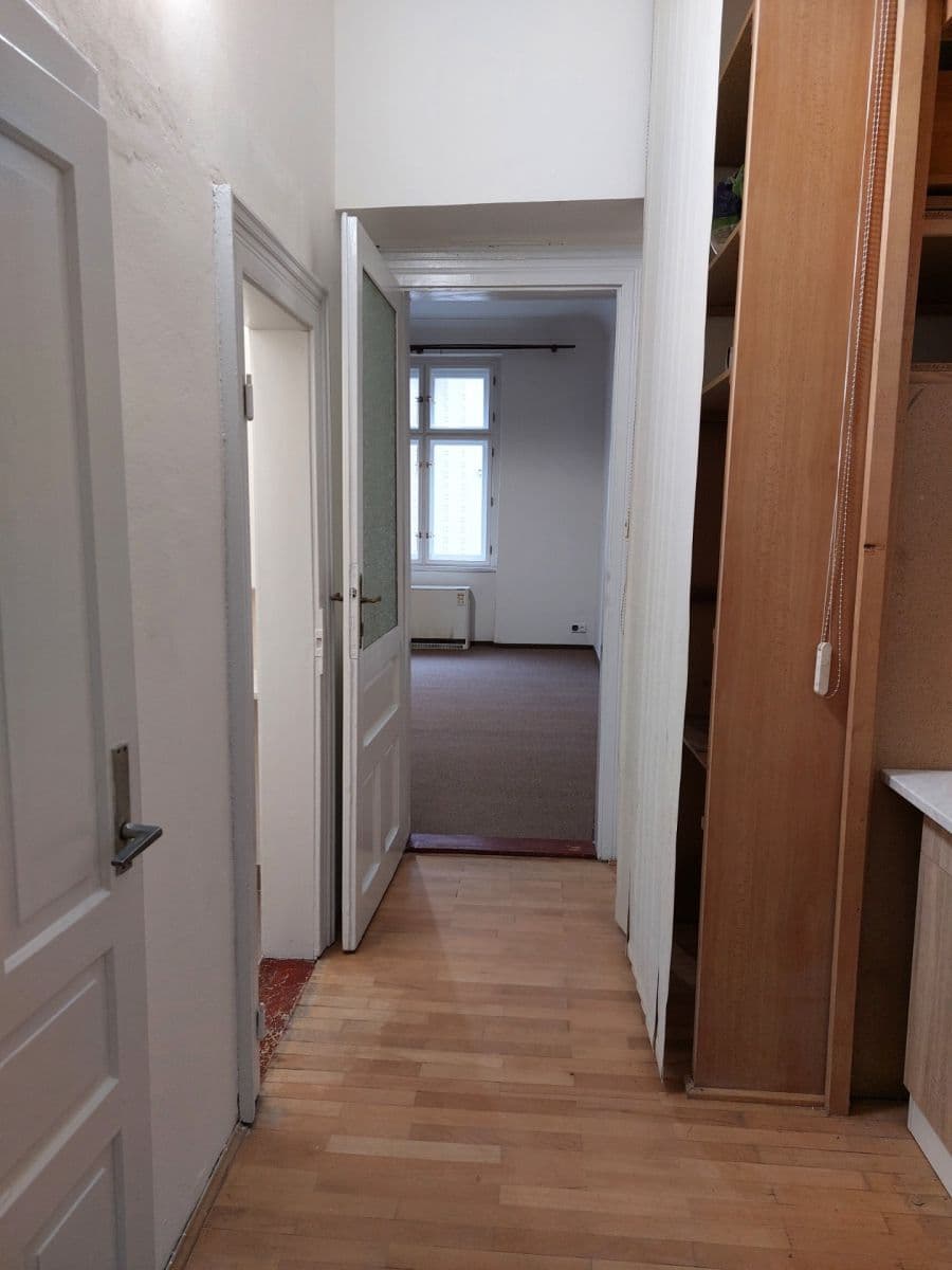 Pronájem bytu 2+1 54 m², Janovského, Praha, Praha Pronájem bytu 2+1 54 m², Janovského, Praha, Praha