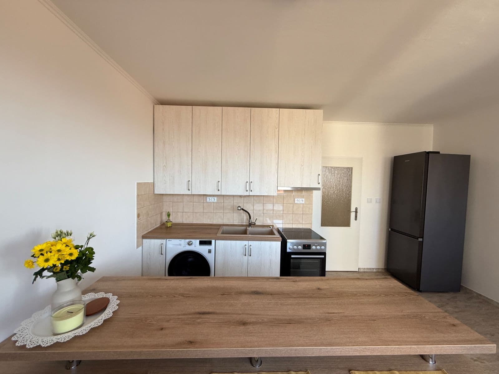 Prodej bytu 2+kk 43 m², Hnězdenská, Praha, Praha Prodej bytu 2+kk 43 m², Hnězdenská, Praha, Praha