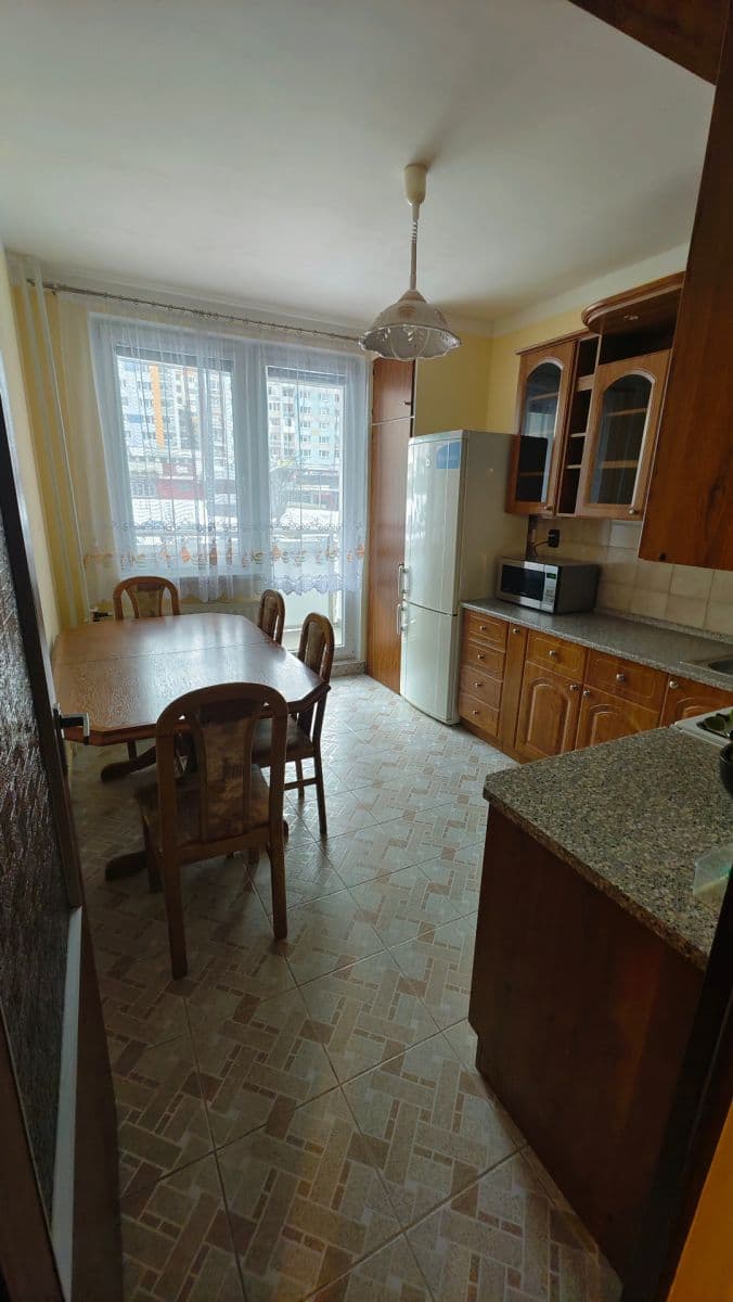 Prodej bytu 4+1 82 m², Javornícka, Banská Bystrica, Banskobystrický kraj Prodej bytu 4+1 82 m², Javornícka, Banská Bystrica, Banskobystrický kraj