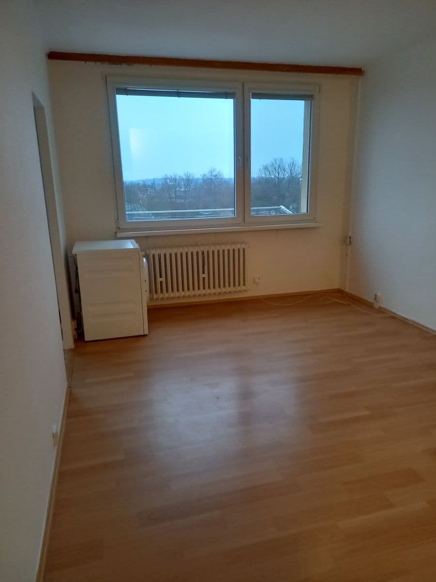 Pronájem bytu 1+1 35 m², Kojetická, Neratovice, Středočeský kraj Pronájem bytu 1+1 35 m², Kojetická, Neratovice, Středočeský kraj