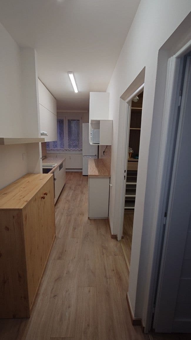Pronájem bytu 4+1 97 m², Ruzyňská, Praha, Praha Pronájem bytu 4+1 97 m², Ruzyňská, Praha, Praha