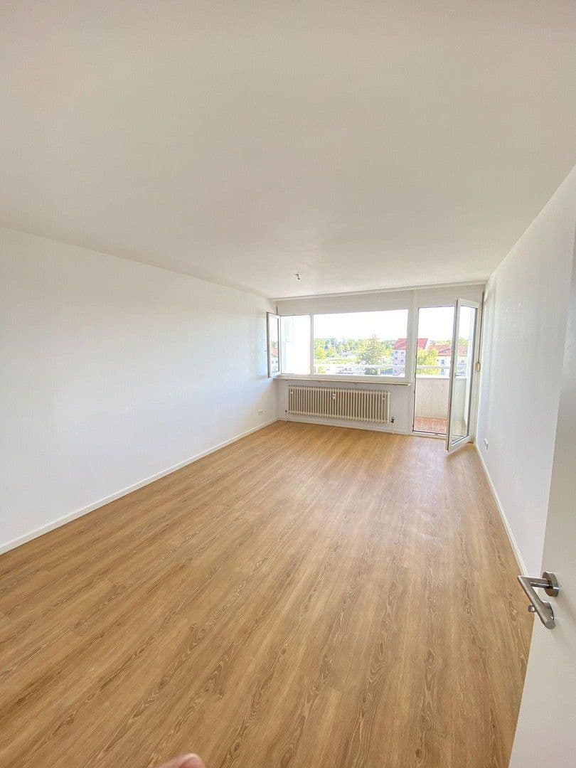 Pronájem bytu 3+1 87 m², Bamberg, Bavorsko Pronájem bytu 3+1 87 m², Bamberg, Bavorsko