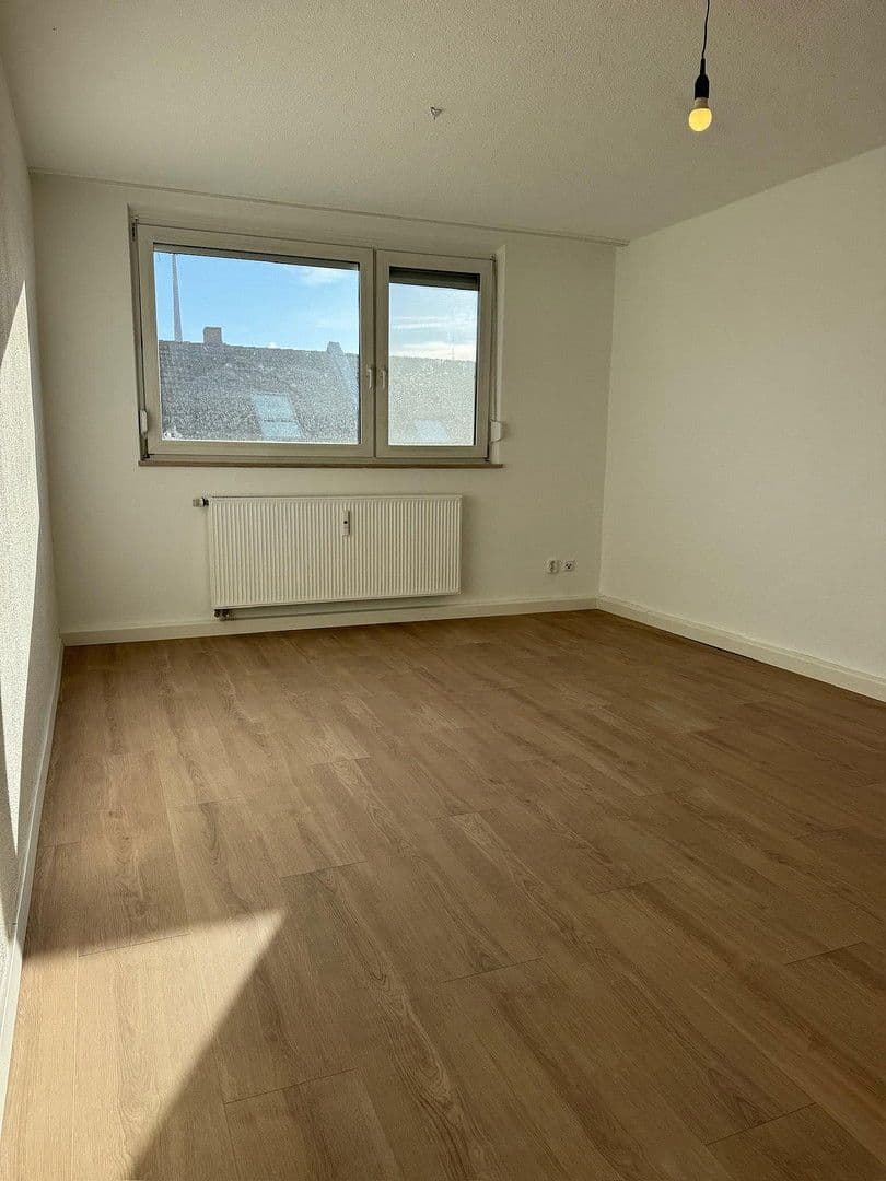 Pronájem bytu 2+1 44 m², Sperberstraße 19, Nürnberg, Bavorsko Pronájem bytu 2+1 44 m², Sperberstraße 19, Nürnberg, Bavorsko