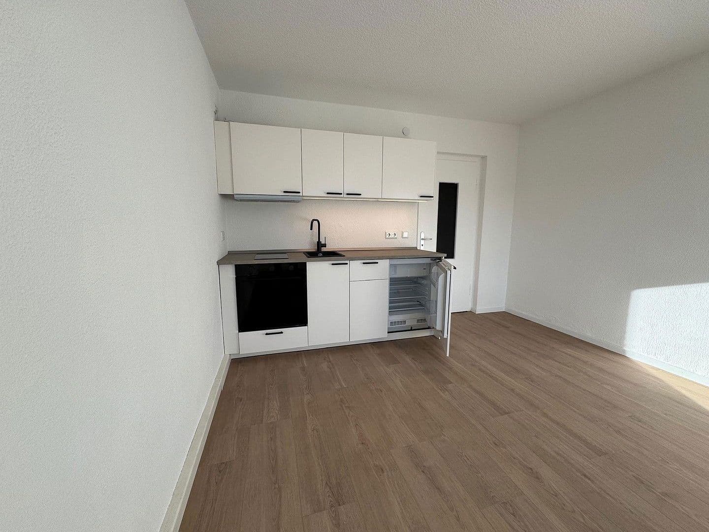 Pronájem bytu 2+1 44 m², Sperberstraße 19, Nürnberg, Bavorsko Pronájem bytu 2+1 44 m², Sperberstraße 19, Nürnberg, Bavorsko