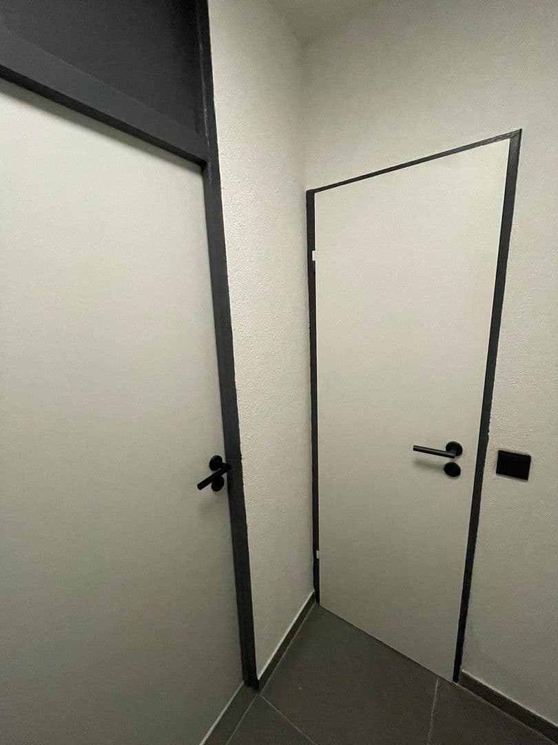 Pronájem bytu 1+1 25 m², Im Schacht 6-8, Saarbrücken, Země Sársko Pronájem bytu 1+1 25 m², Im Schacht 6-8, Saarbrücken, Země Sársko