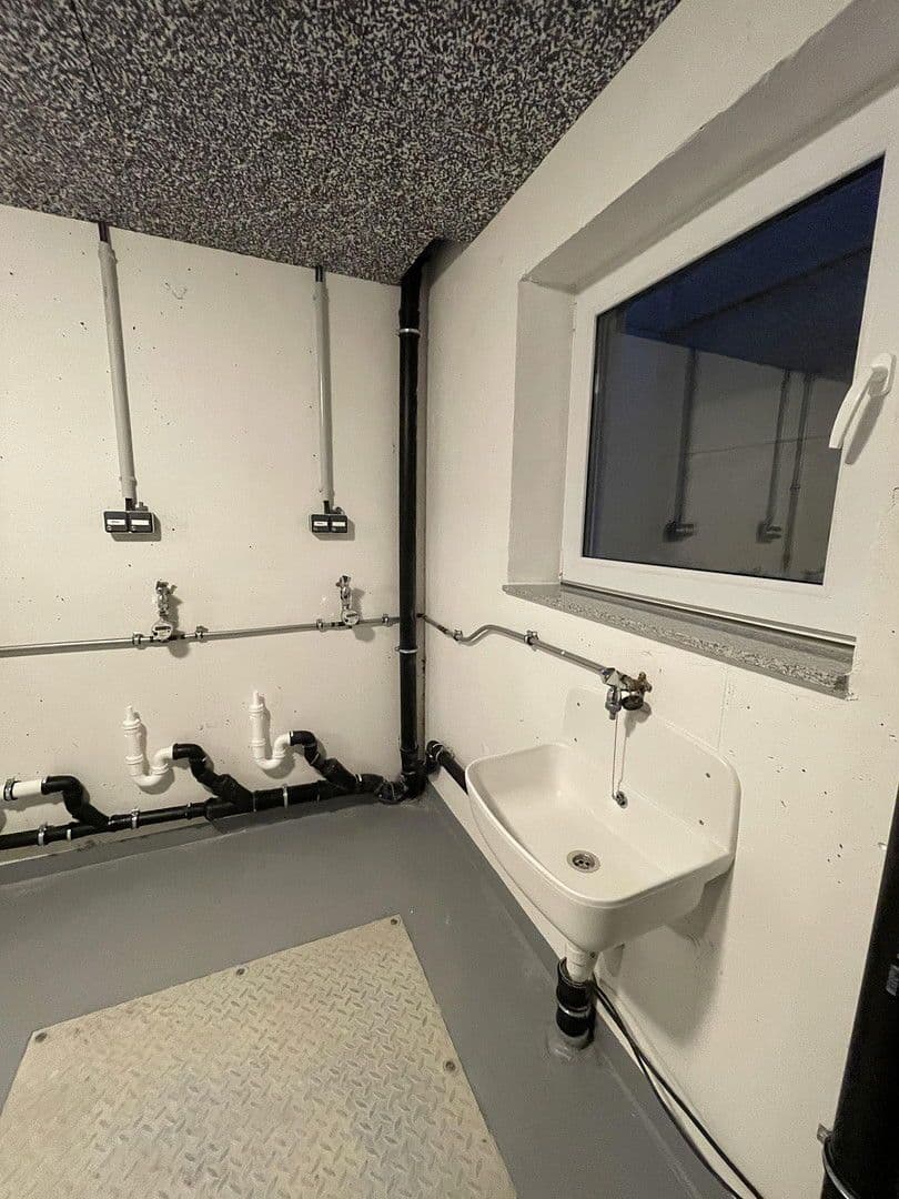 Pronájem bytu 1+1 34 m², Sontheimer Straße 42, Heilbronn, Bádensko-Württembersko Pronájem bytu 1+1 34 m², Sontheimer Straße 42, Heilbronn, Bádensko-Württembersko