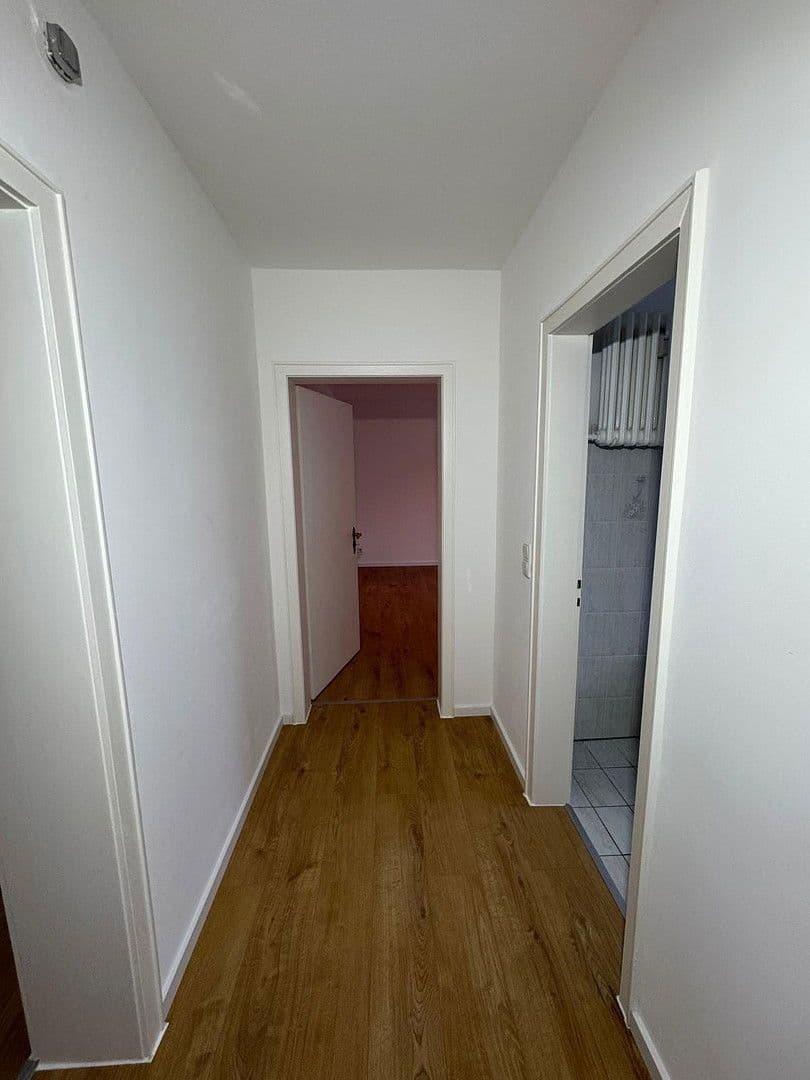 Pronájem bytu 3+1 65 m², Friedrichstr. 60, Haan, Severní Porýní-Vestfálsko Pronájem bytu 3+1 65 m², Friedrichstr. 60, Haan, Severní Porýní-Vestfálsko