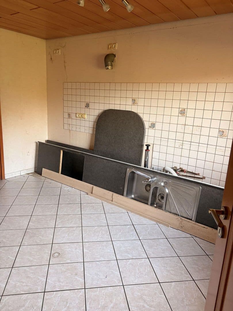 Prodej domu 222 m², pozemek 678 m², An der Hümes 18, Marpingen, Země Sársko Prodej domu 222 m², pozemek 678 m², An der Hümes 18, Marpingen, Země Sársko