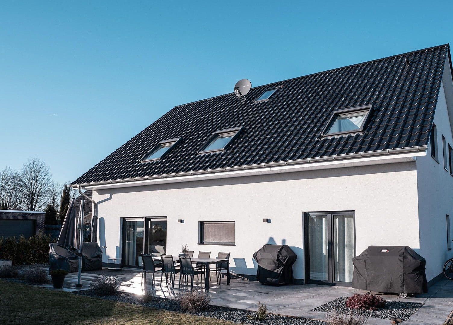 Prodej domu 221 m², pozemek 628 m², Vechelde, Dolní Sasko Prodej domu 221 m², pozemek 628 m², Vechelde, Dolní Sasko