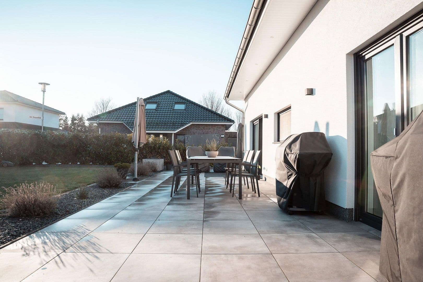 Prodej domu 221 m², pozemek 628 m², Vechelde, Dolní Sasko Prodej domu 221 m², pozemek 628 m², Vechelde, Dolní Sasko