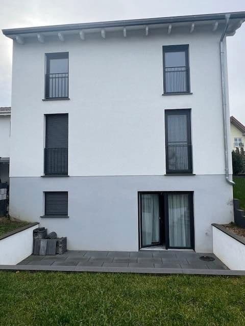 Prodej domu 250 m², pozemek 297 m², Rotäcker xx, Malsch, Bádensko-Württembersko Prodej domu 250 m², pozemek 297 m², Rotäcker xx, Malsch, Bádensko-Württembersko