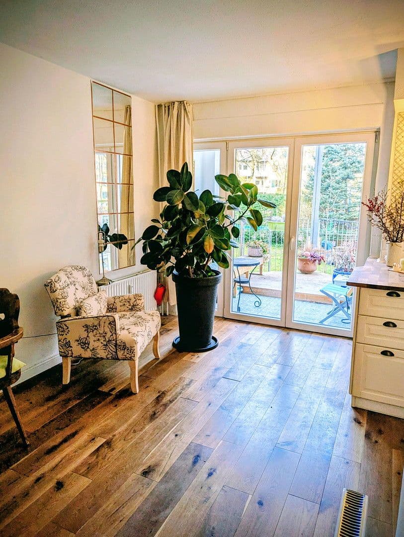 Prodej bytu 2+1 68 m², Hindenburgstraße, 12, Konstanz, Bádensko-Württembersko Prodej bytu 2+1 68 m², Hindenburgstraße, 12, Konstanz, Bádensko-Württembersko