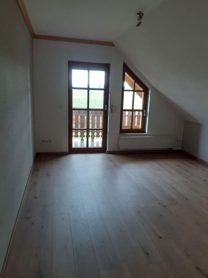 Prodej domu 220 m², pozemek 2.040 m², Homberg (Efze), Hessen Prodej domu 220 m², pozemek 2.040 m², Homberg (Efze), Hessen