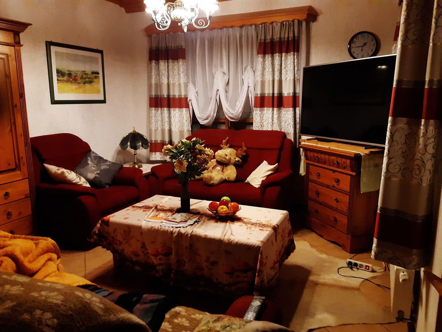 Prodej domu 220 m², pozemek 2.040 m², Homberg (Efze), Hessen Prodej domu 220 m², pozemek 2.040 m², Homberg (Efze), Hessen