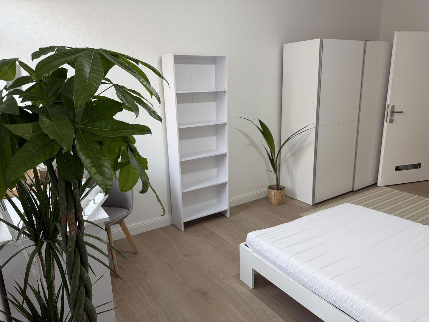 Pronájem bytu 6+kk 20 m², Fürth, Bavorsko Pronájem bytu 6+kk 20 m², Fürth, Bavorsko