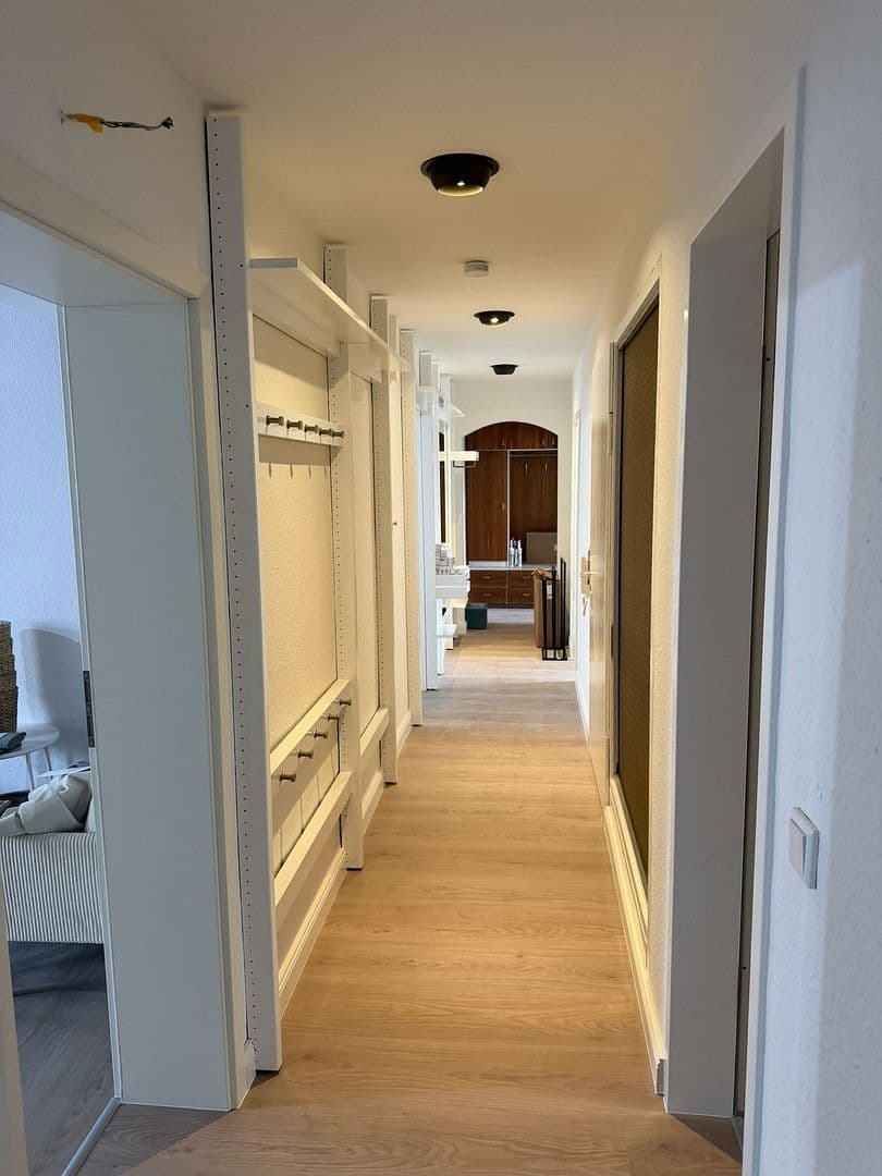 Pronájem bytu 6+kk 20 m², Fürth, Bavorsko Pronájem bytu 6+kk 20 m², Fürth, Bavorsko