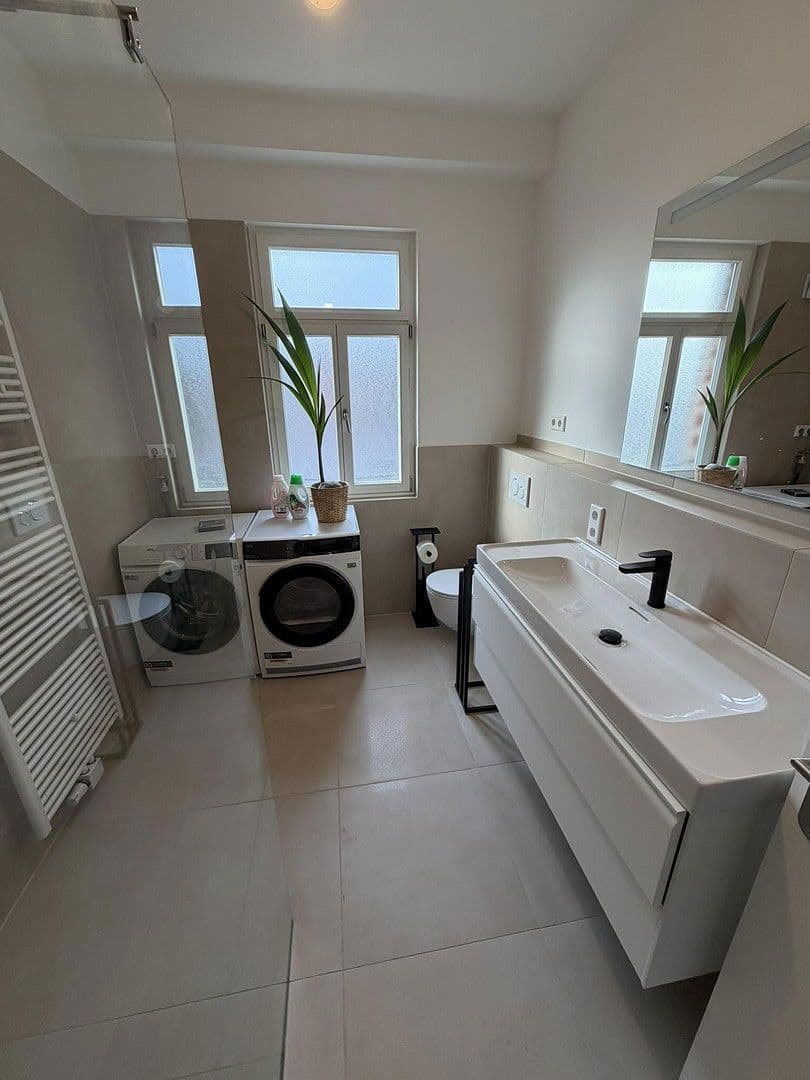 Pronájem bytu 6+kk 20 m², Fürth, Bavorsko Pronájem bytu 6+kk 20 m², Fürth, Bavorsko