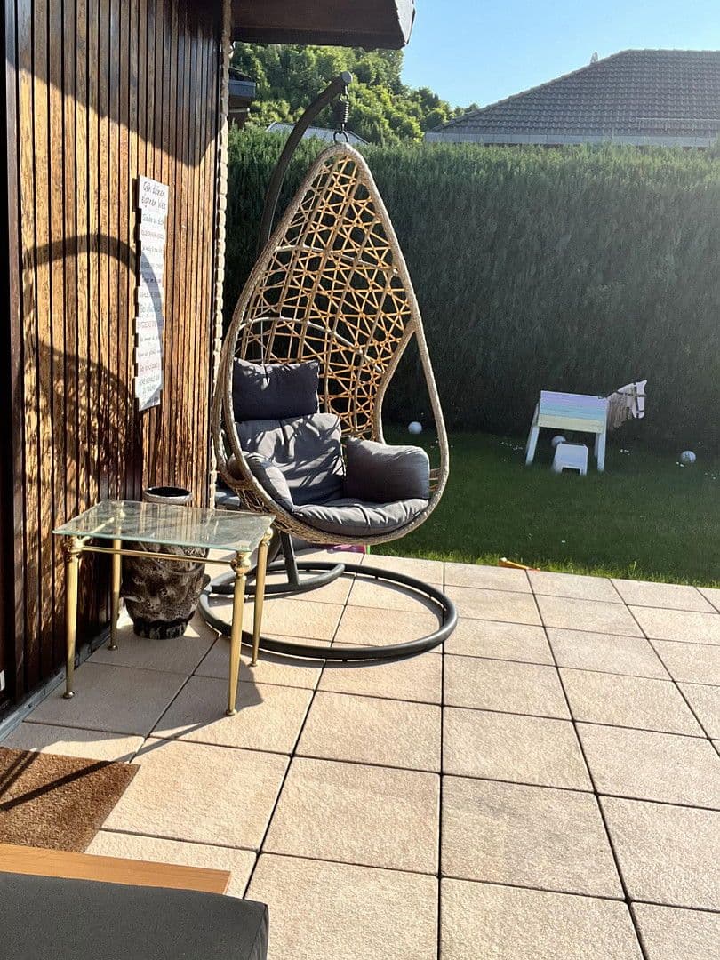 Prodej domu 216 m², pozemek 745 m², Werdohl, Severní Porýní-Vestfálsko Prodej domu 216 m², pozemek 745 m², Werdohl, Severní Porýní-Vestfálsko