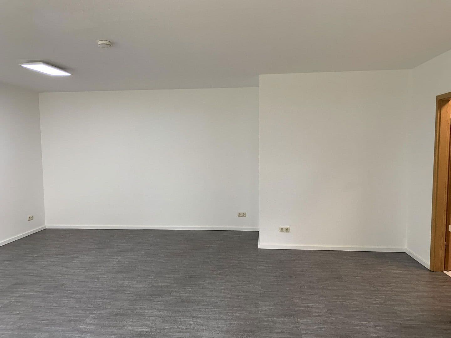 Pronájem bytu 1+kk 48 m², Turnierstraße 3, Ingelheim am Rhein, Porýní-Falc Pronájem bytu 1+kk 48 m², Turnierstraße 3, Ingelheim am Rhein, Porýní-Falc