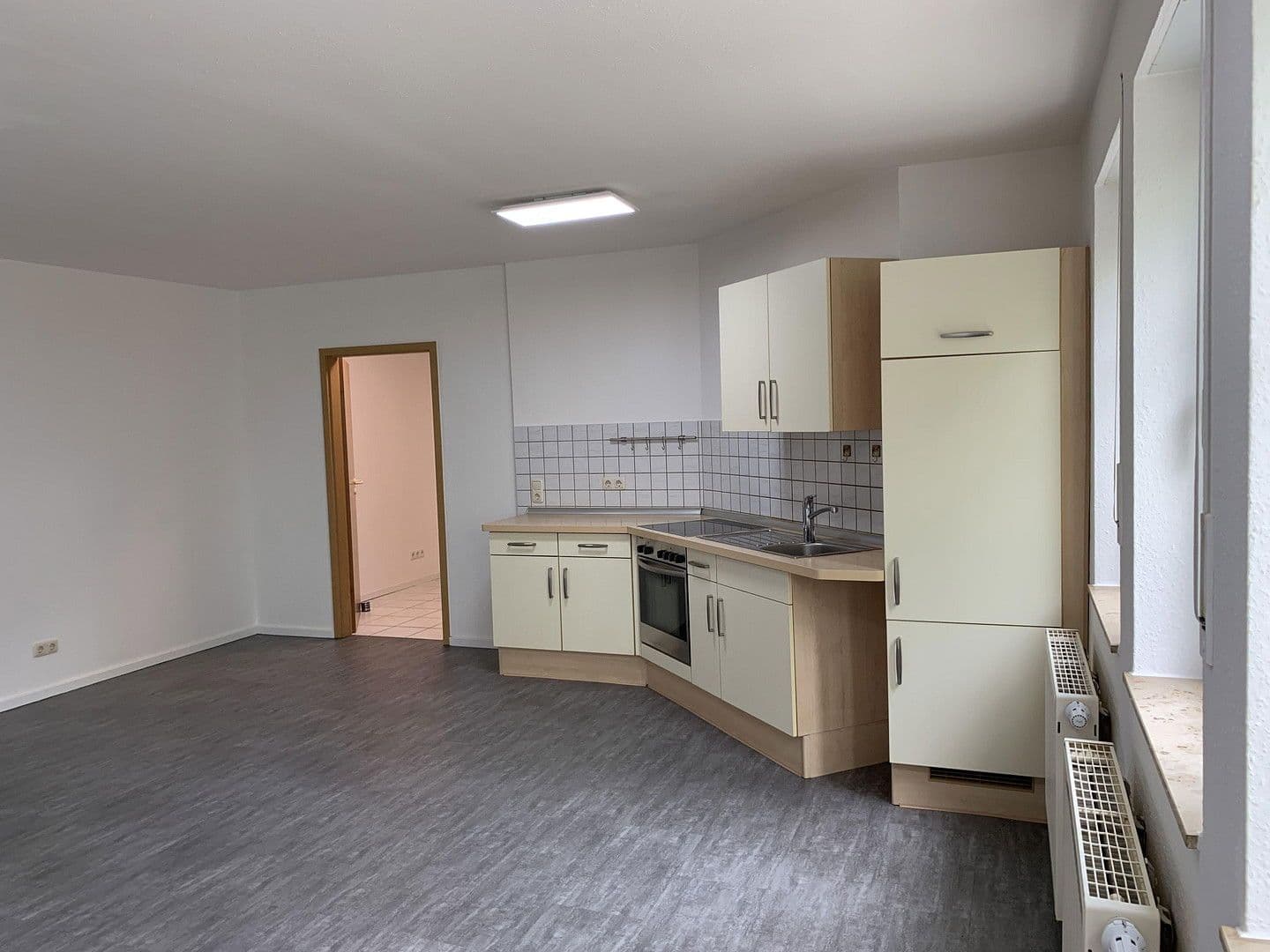 Pronájem bytu 1+kk 48 m², Turnierstraße 3, Ingelheim am Rhein, Porýní-Falc Pronájem bytu 1+kk 48 m², Turnierstraße 3, Ingelheim am Rhein, Porýní-Falc